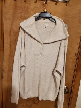 #697 Mens long sleeve shirt